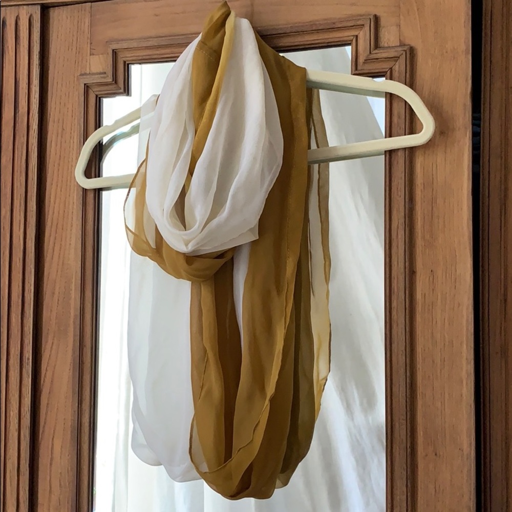 Ombré Scarf / Shrug / Wrap